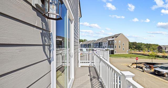 images-1831 River Heritage Blvd