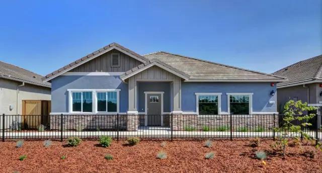 images-1136 Crenshaw Road