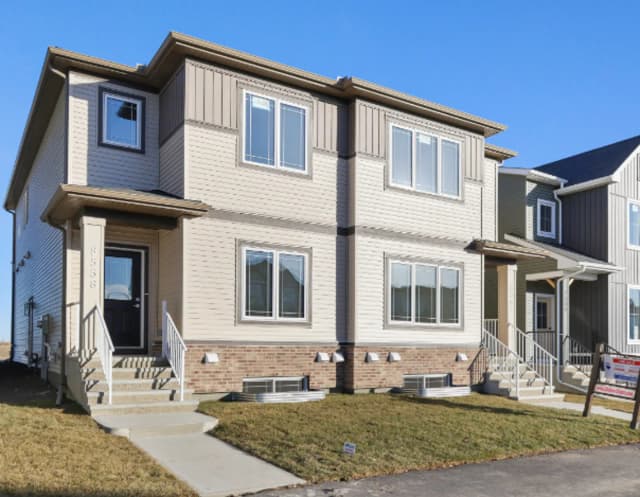 images-8558 Huxbury Drive NE