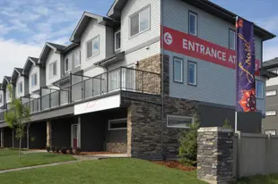 images-Laurel Townhomes