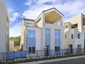 images-Valencia - Peak