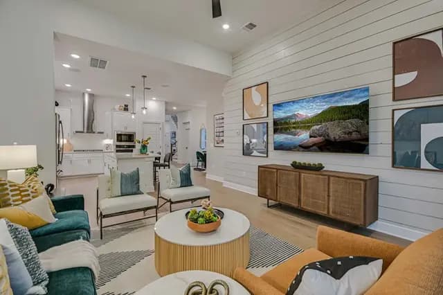 hero-image-3