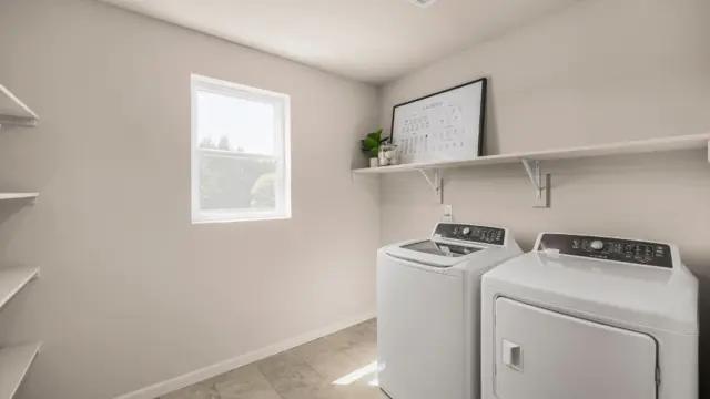 2026_01_18_07_29_49_2026_01_18_02_29_40_476_por_3180_pic_bainbridge_laundryroom_f2.webp