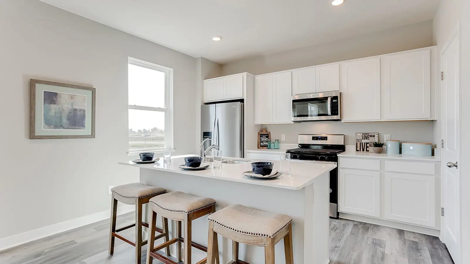 2026_05_27_04_35_49_2026_05_27_12_35_41_769_11-web-or-mls-17260-durham-dr-011.webp