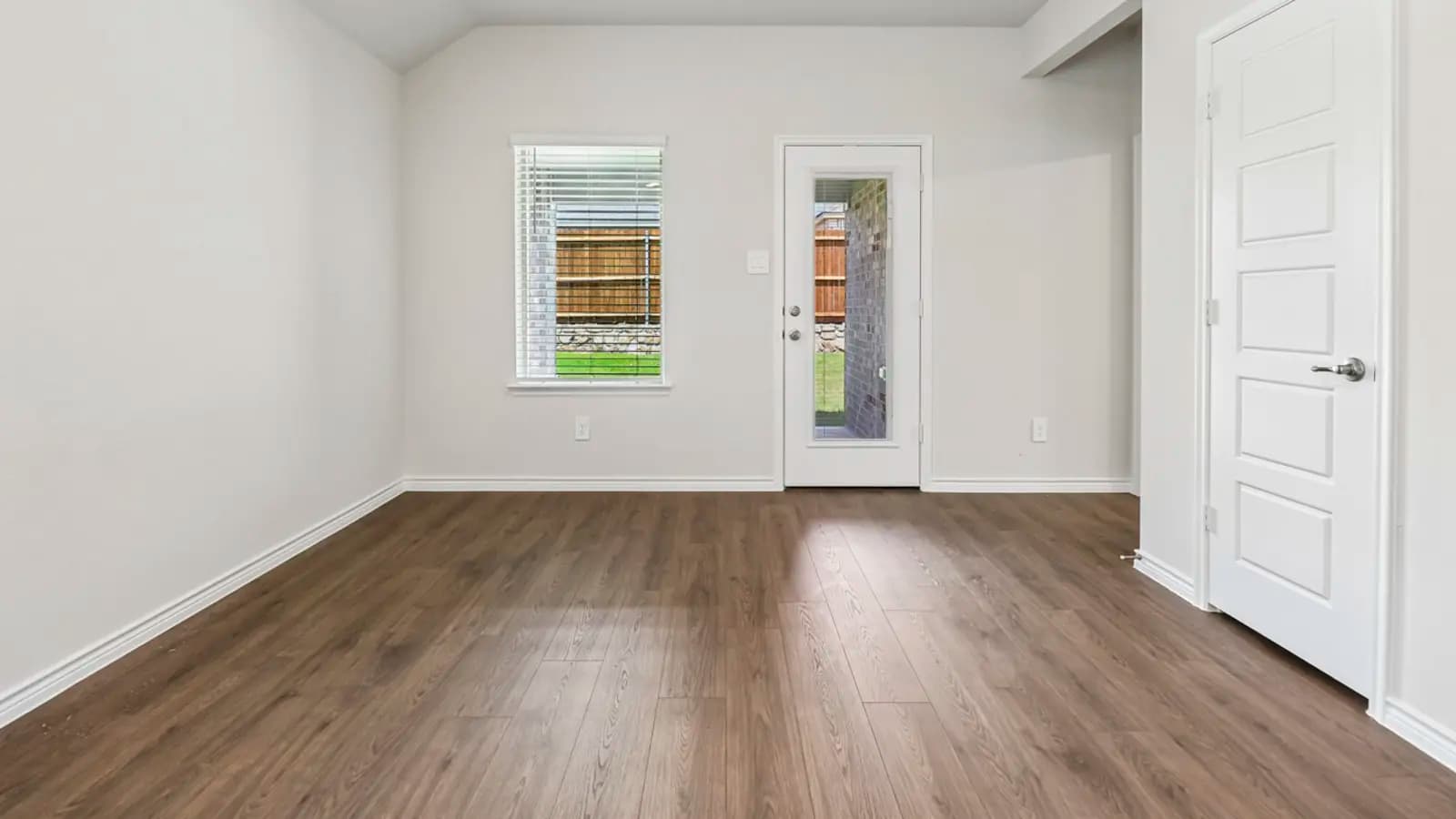 hero-image-4