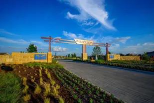 images-Waterscape: 40ft. lots