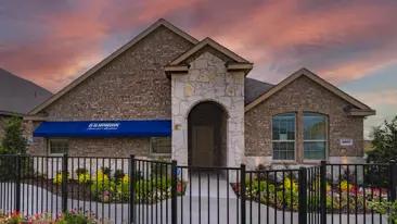 images-Whitewing Trails