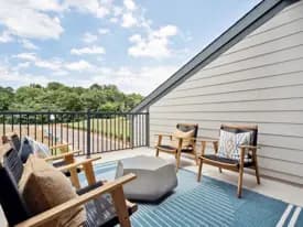 images-Seven Oaks