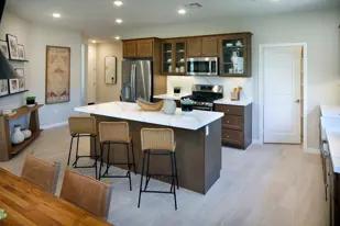 images-Echo Highlands