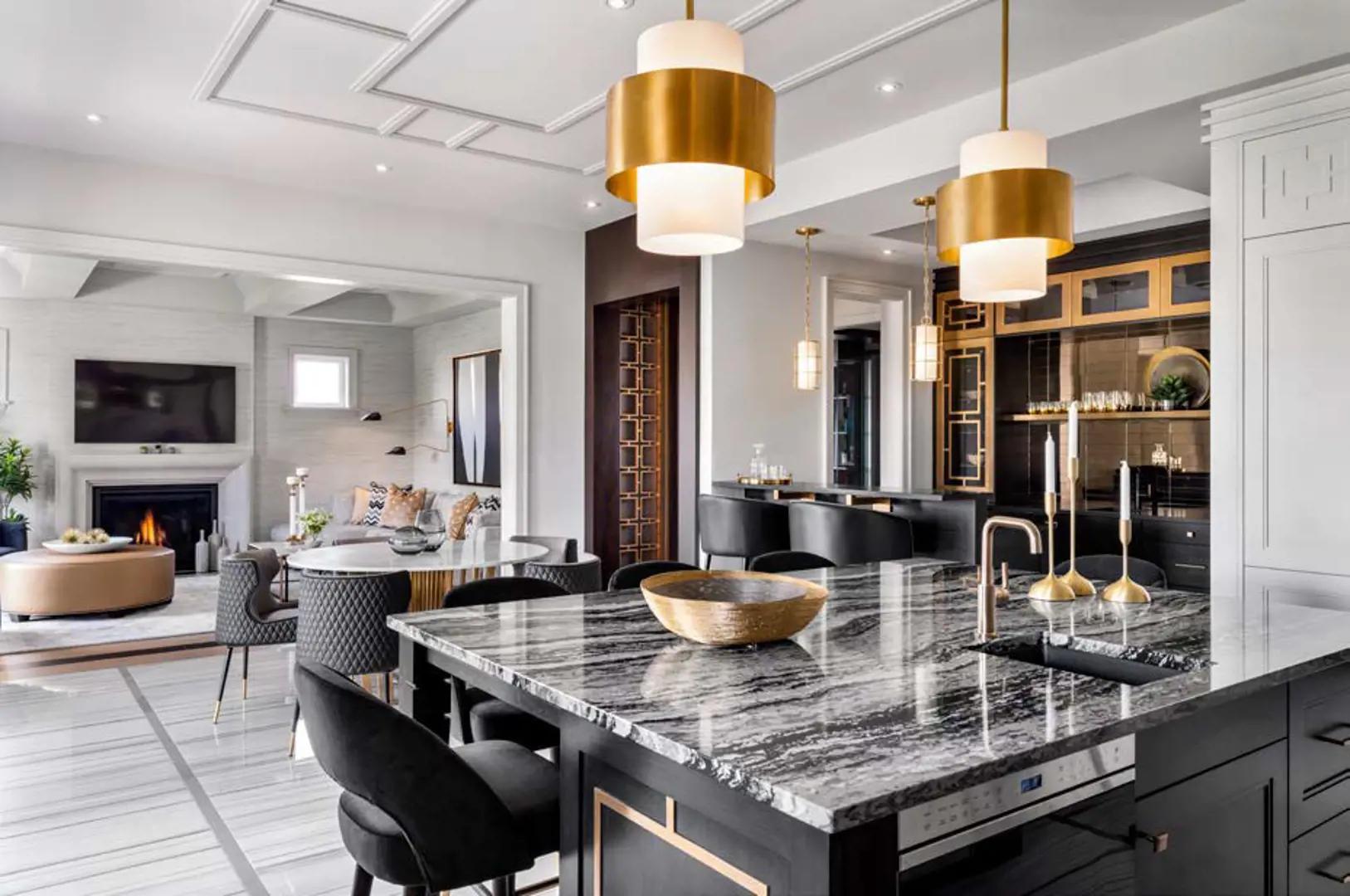 Royal Hill – image 7