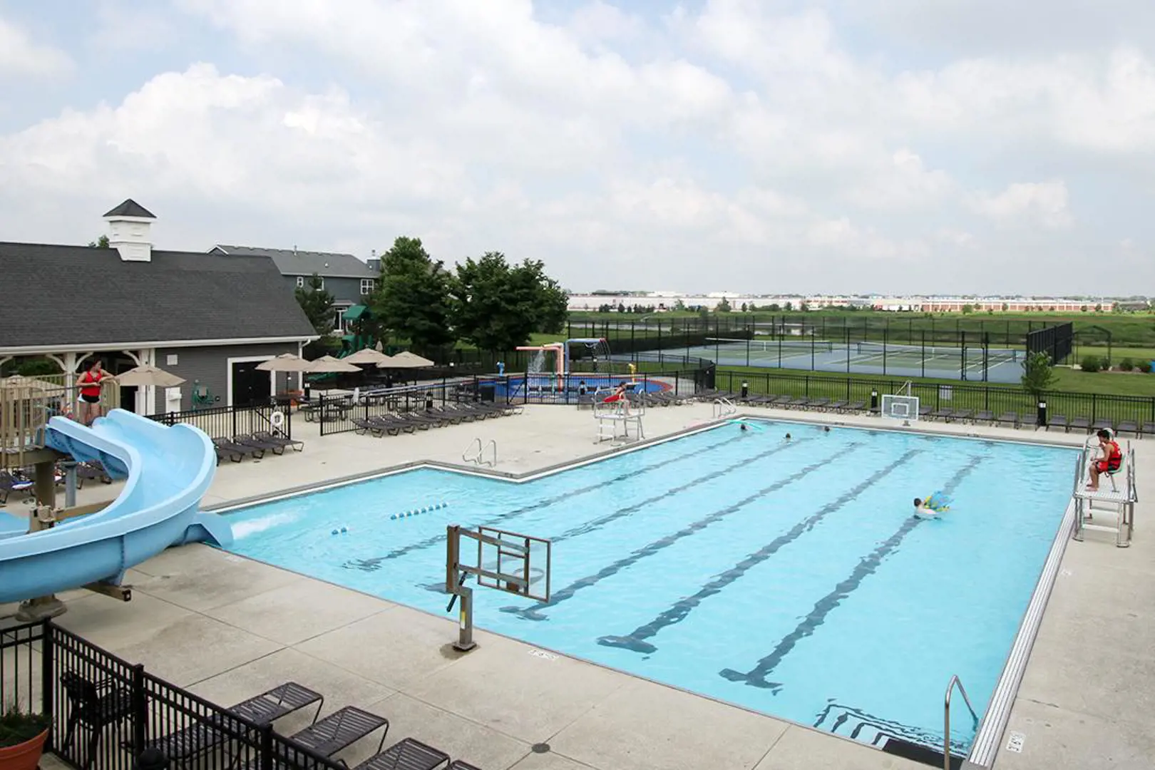 Chruchie Pool The Oaks At Churchill Club by M/I Homes in Oswego IL | Livabl