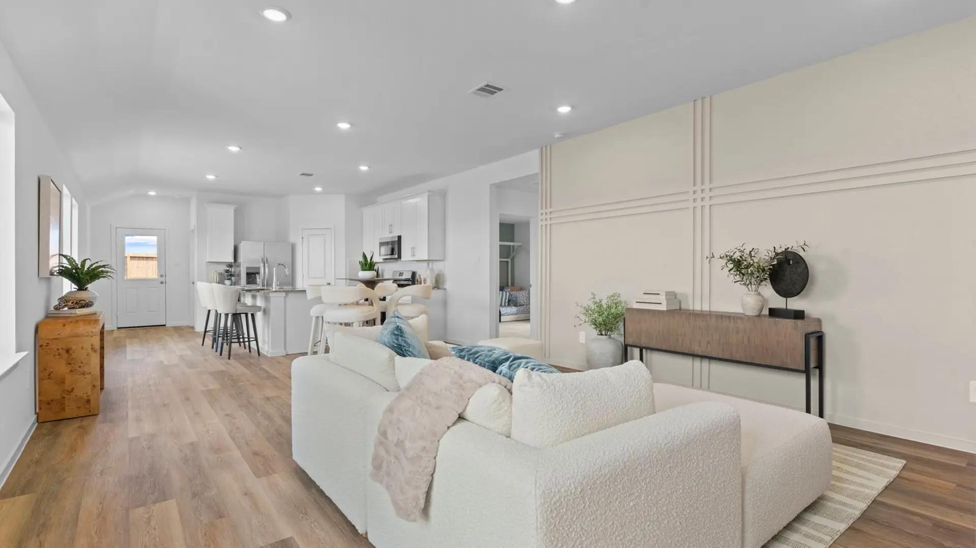 Lakes at Westland Ranch by D.R. Horton in League City TX | Livabl